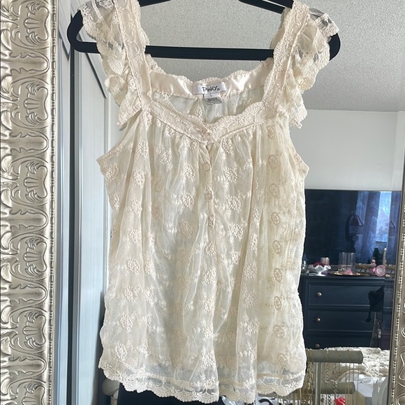 Pinky Cream Sleeveless Ruffled Embroidered Blouse-Large - Picture 1 of 7